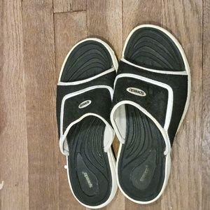 Speedo beach slippers 7